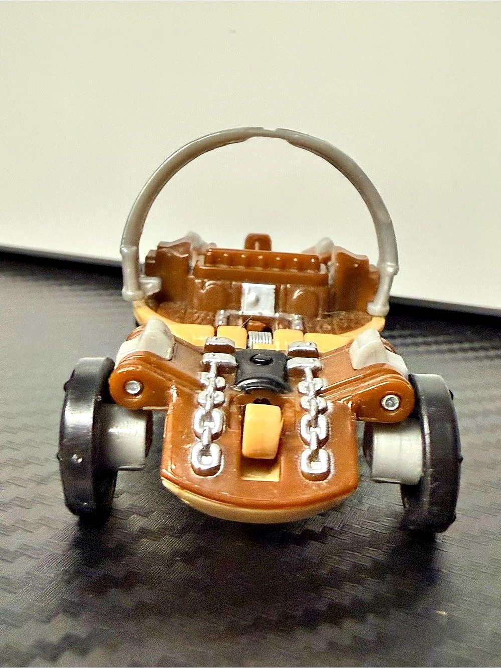 Hot Wheels Ballistiks Capt'n Speed Toy Vehicle Brown & Yellow